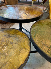 Charger l&#39;image dans la galerie, Table basse artisanat Marocain
